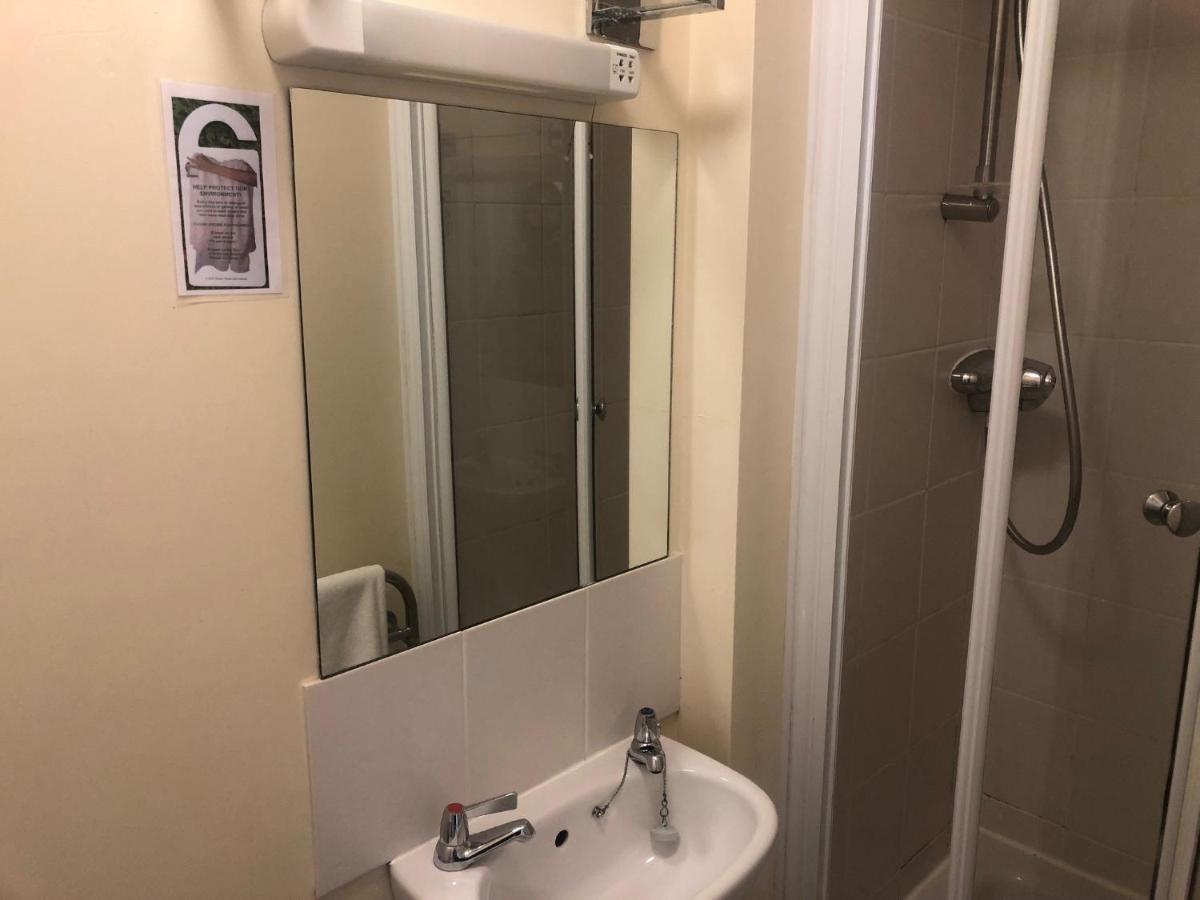 Wayfarer Inn Инстоу Экстерьер фото