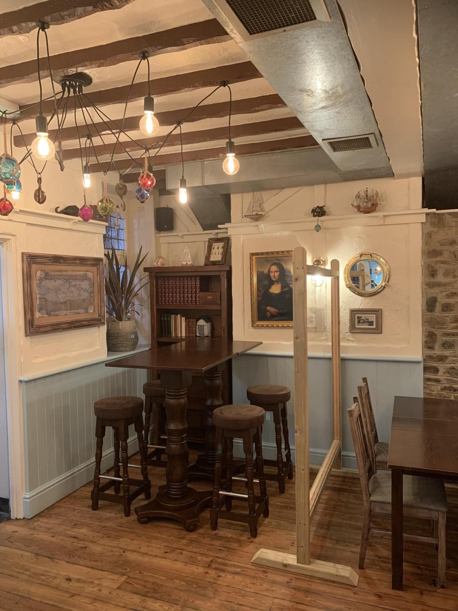 Wayfarer Inn Инстоу Экстерьер фото