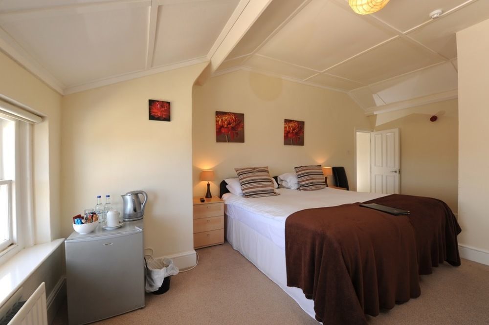 Wayfarer Inn Инстоу Экстерьер фото